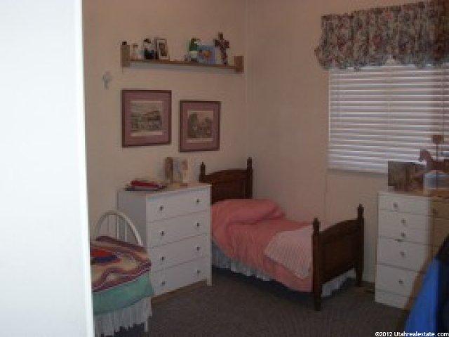 1430 Lexington Dr, Sandy, UT 84092 — photo 2