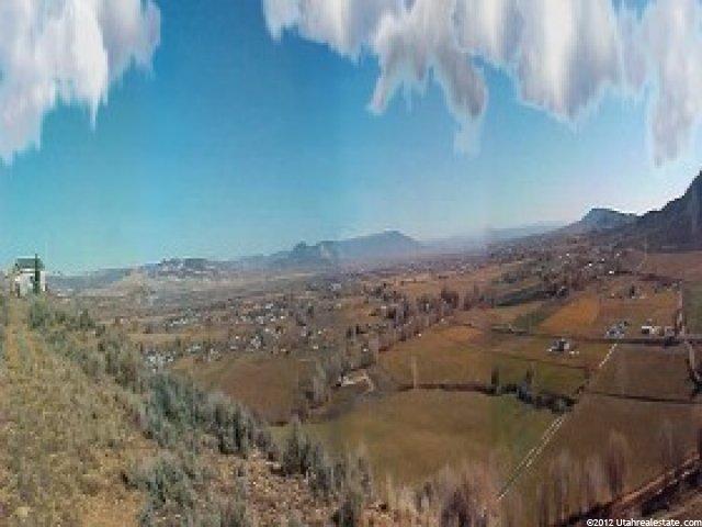 867 N Skyline Dr #29, Vernal, UT 84078 — photo 2