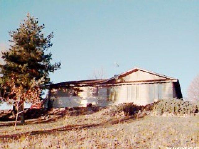 490 N 300 E, Millville, UT 84326 — photo 4