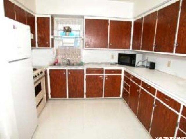 325 W 200 N, Logan, UT 84321 — photo 2