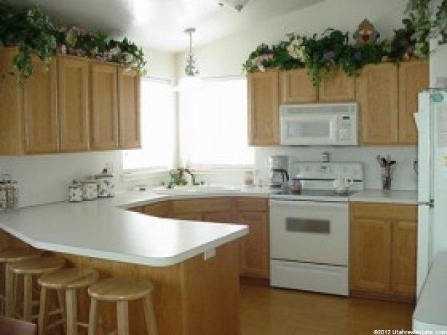 1989 N 750 W, Clinton, UT 84015 — photo 3