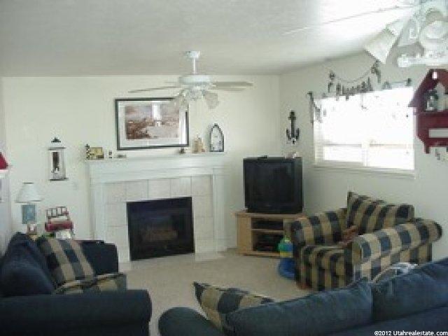 1989 N 750 W, Clinton, UT 84015 — photo 4