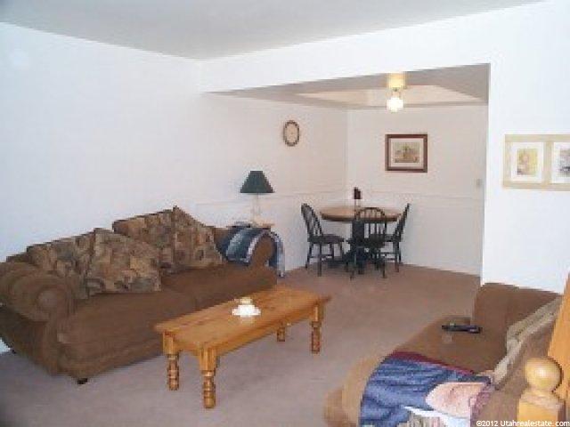 88 W 50 S #R-1, Centerville, UT 84014 — photo 2