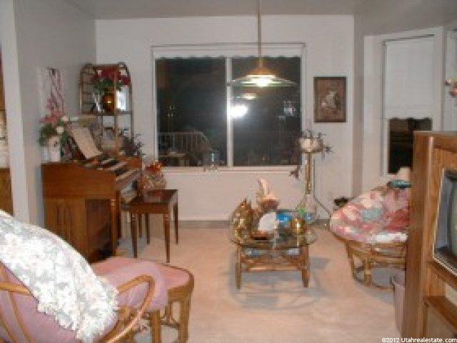 10078 Granite Crest Ln, Sandy, UT 84092 — photo 5