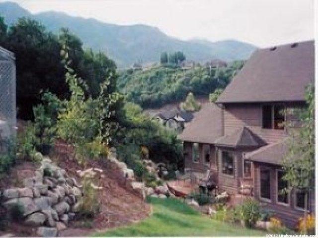 2131 Kays Creek Dr, Layton, UT 84040 — photo 2