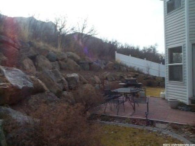 2184 Oak Ln, Layton, UT 84040 — photo 2