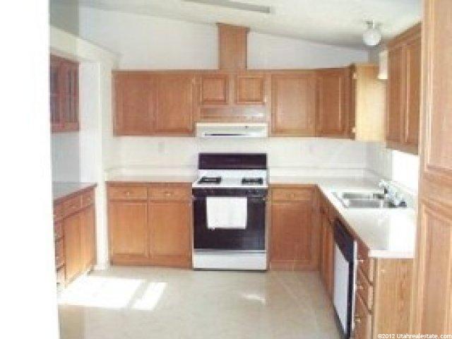 271 E 500 N, Hinckley, UT 84635 — photo 3