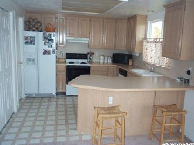 2446 N 1400 E, Layton, UT 84040 — photo 3