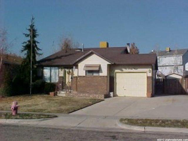 1063 W 2525 N, Layton, UT 84041 — photo 2