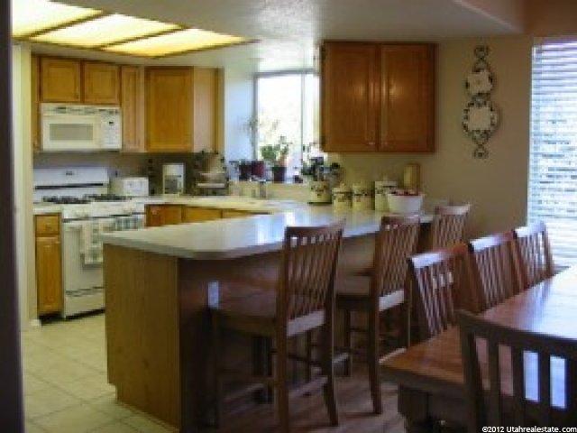 7937 Twelve Pines Dr, Sandy, UT 84094 — photo 6
