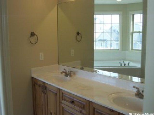2818 N 2225 E, Layton, UT 84040 — photo 6