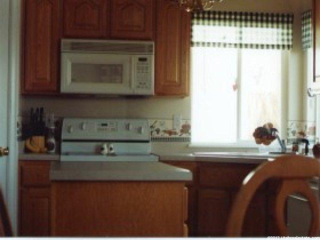 4866 S 3975 W, Roy, UT 84067 — photo 4