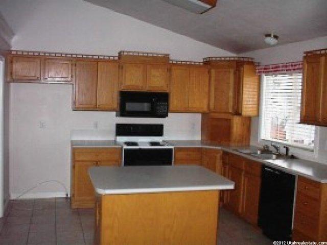 1207 Sandi Dr, Layton, UT 84041 — photo 5