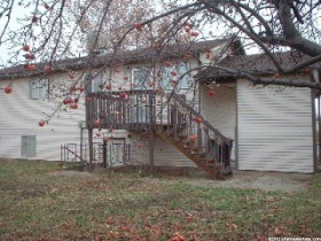 563 N 1050 W, Clearfield, UT 84015 — photo 8