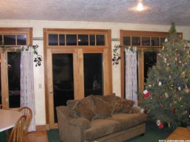 228 London Rd, Centerville, UT 84014 — photo 4