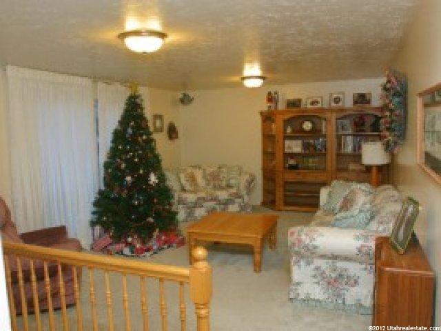 180 E 850 N, Centerville, UT 84014 — photo 8
