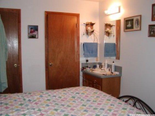 365 W 100 S, Delta, UT 84624 — photo 3