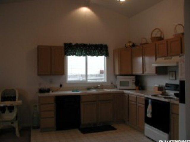 942 S 1660 E, Spanish Fork, UT 84660 — photo 2