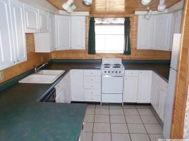 8255 S 100 E, Sandy, UT 84070 — photo 6