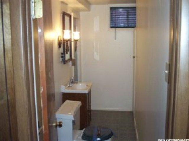 231 W 4775 S, Washington Terrace, UT 84405 — photo 8