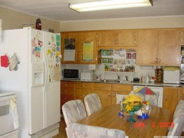 213 S 200 E, Levan, UT 84639 — photo 3