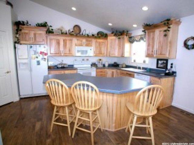 2765 Juniper Cir, North Logan, UT 84341 — photo 6