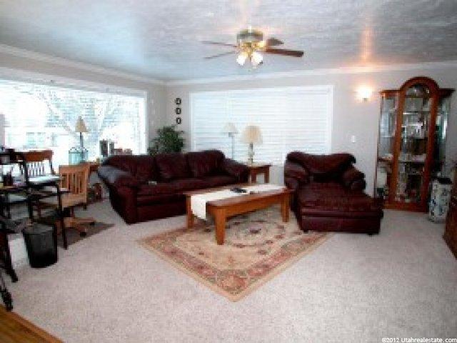 130 E Main St, Hyrum, UT 84319 — photo 3