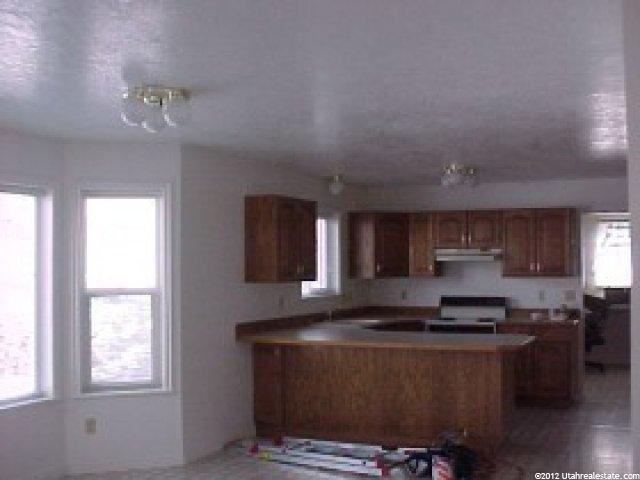 230 Abbey Ln, Providence, UT 84332 — photo 2