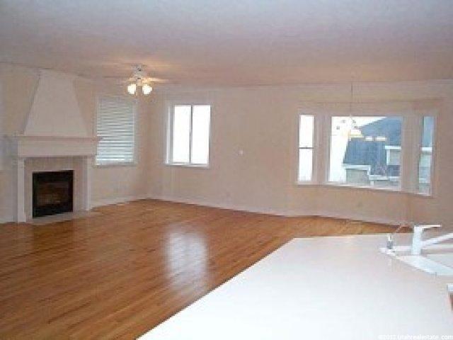 3494 Huntington Dr, Bountiful, UT 84010 — photo 3