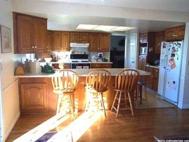2998 Oakwood Dr, Bountiful, UT 84010 — photo 3