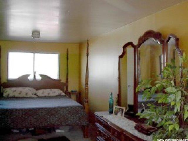 689 W 925 S, Woods Cross, UT 84087 — photo 5