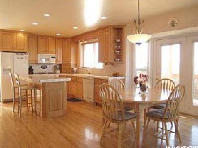 3134 Timber Crest Cv, Sandy, UT 84093 — photo 4