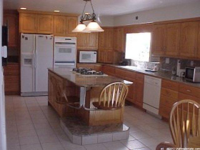 1934 E 3940 S, Holladay, UT 84124 — photo 4