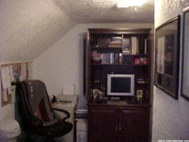 579 Cross St, Ogden, UT 84404 — photo 4