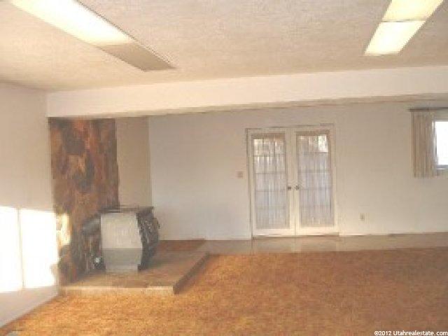 581 S 350 E, Kaysville, UT 84037 — photo 2