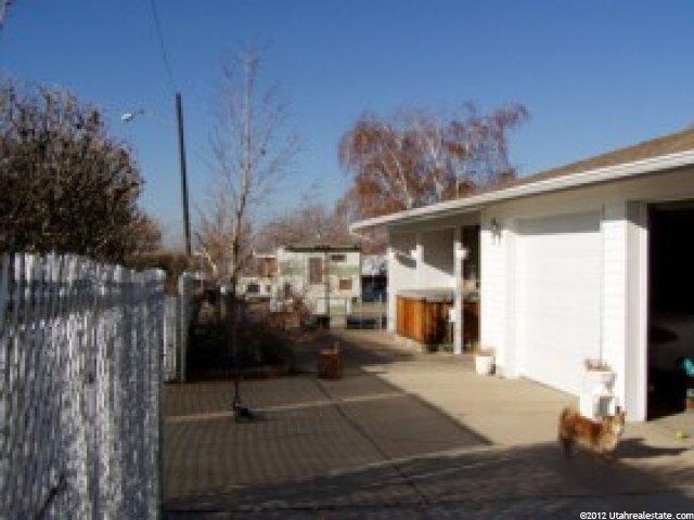 6058 S 2050 W, Roy, UT 84067 — photo 4
