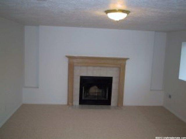 90 W 1425 N, Layton, UT 84041 — photo 5