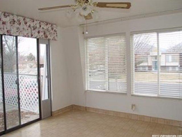8724 Chariot Dr, Sandy, UT 84094 — photo 4