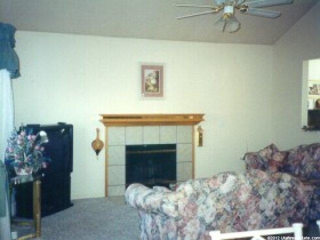 1769 Edgecliff Dr, Sandy, UT 84092 — photo 4