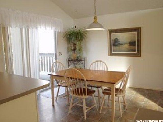 8828 S 1595 E, Sandy, UT 84093 — photo 5