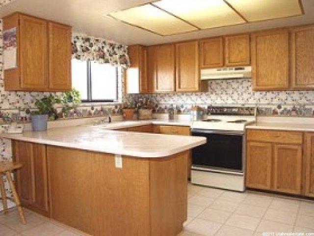 1181 Spring Ridge Dr, Sandy, UT 84094 — photo 3