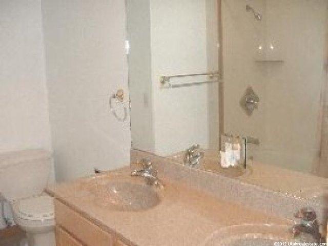 4602 S 2350 W, Roy, UT 84067 — photo 4