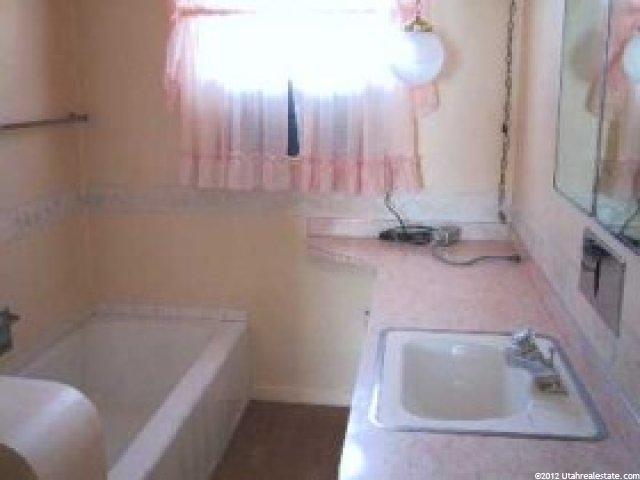 1008 24th St, Ogden, UT 84401 — photo 2