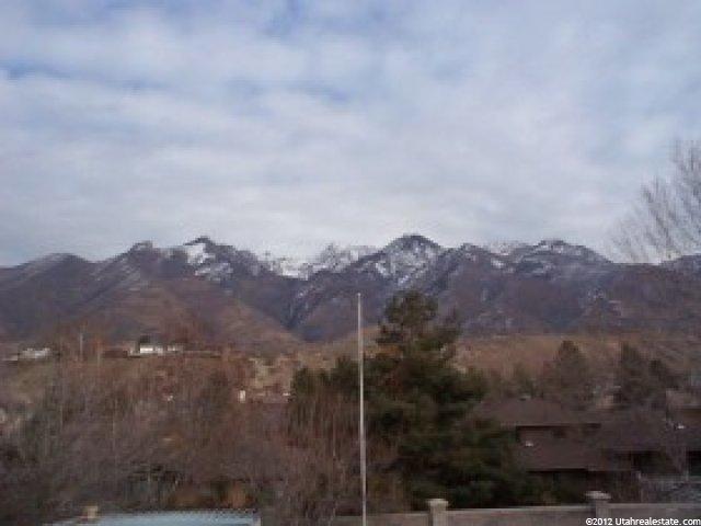 8841 Tracy Dr, Sandy, UT 84093 — photo 2