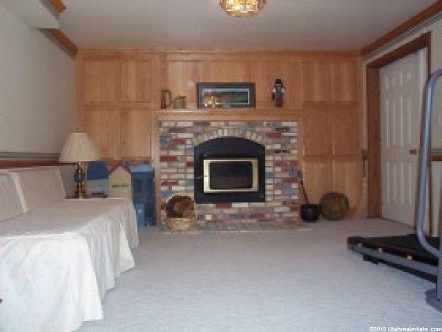 8841 Tracy Dr, Sandy, UT 84093 — photo 7