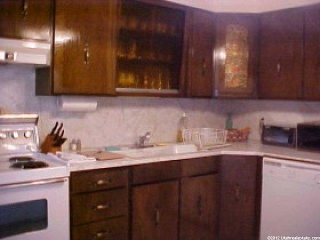 1702 N 300 W, Sunset, UT 84015 — photo 3
