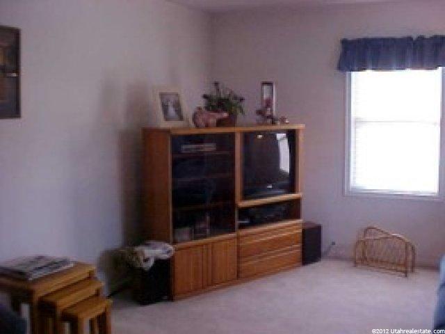1702 N 300 W, Sunset, UT 84015 — photo 4