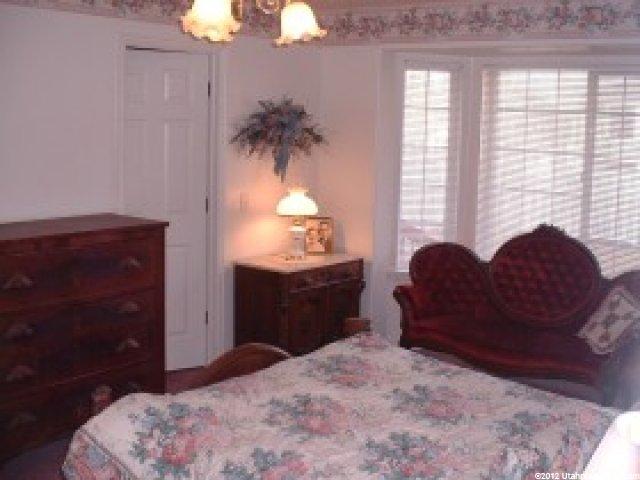 378 W 1450 N, Centerville, UT 84014 — photo 3