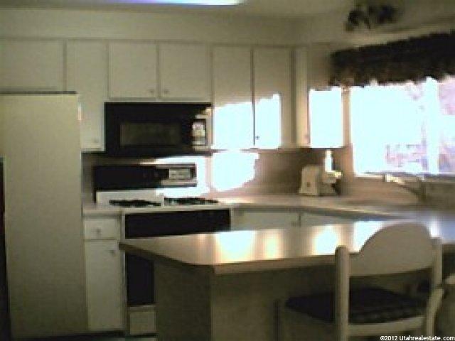 1051 W 950 N, Clinton, UT 84015 — photo 3