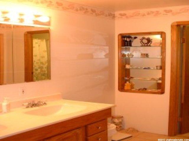 551 E 900 N, Lehi, UT 84043 — photo 2